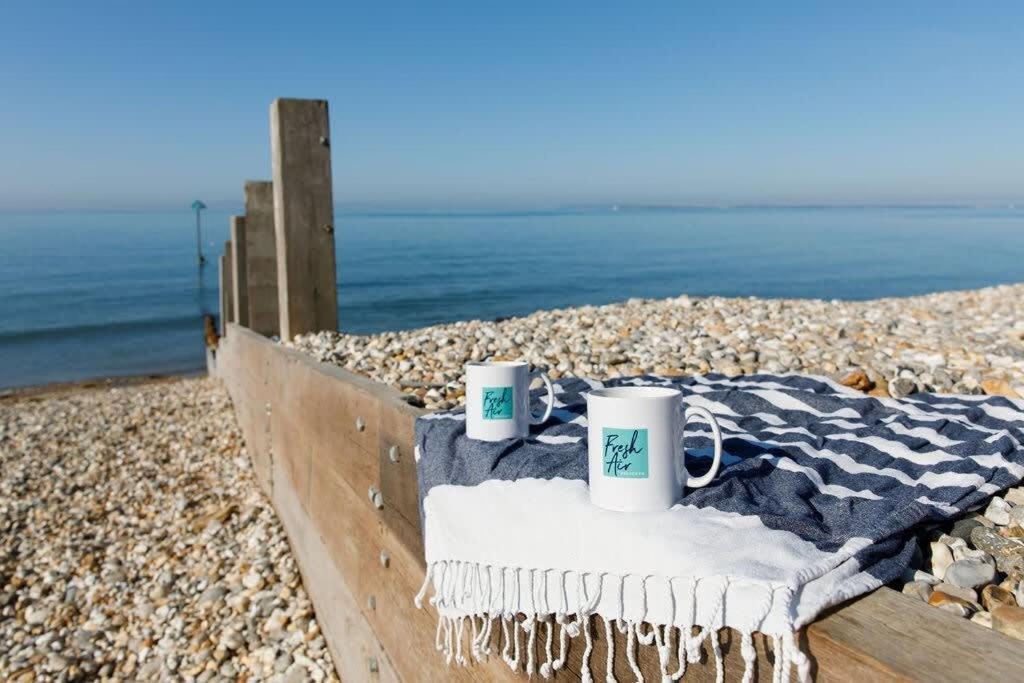 Panoramic Sea Views In Beachfront Apt W Balcony 보그너레지스 외부 사진