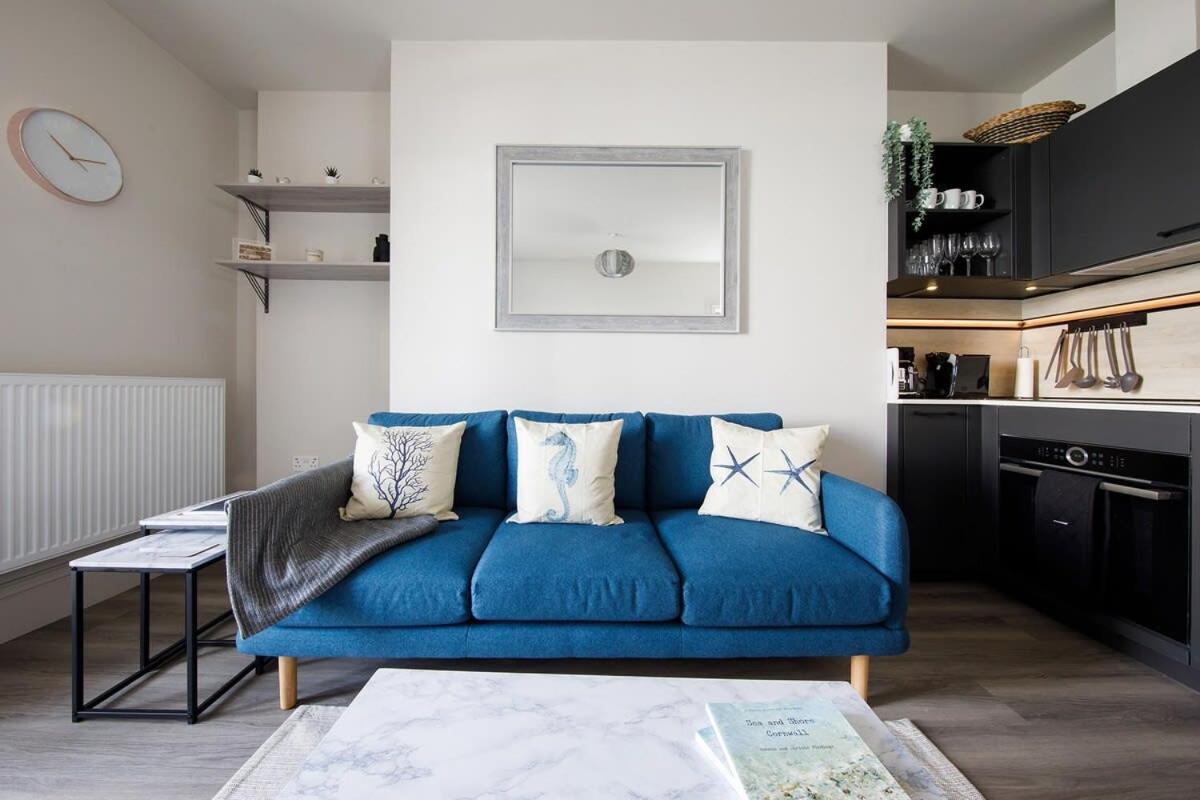 Panoramic Sea Views In Beachfront Apt W Balcony 보그너레지스 외부 사진